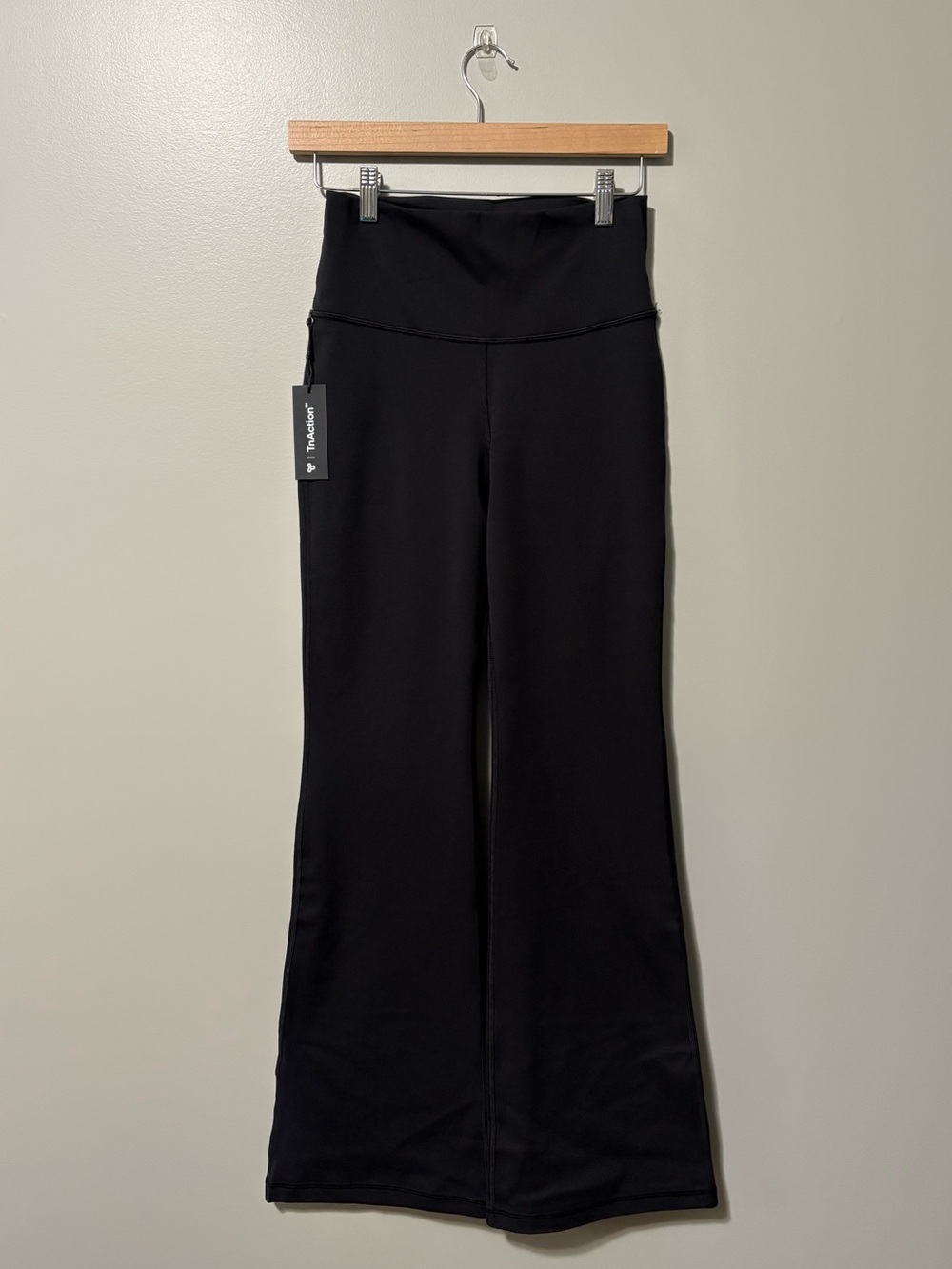 TNA TnAction Life Flare Hi-Rise Black Leggings - Picture 3 of 8